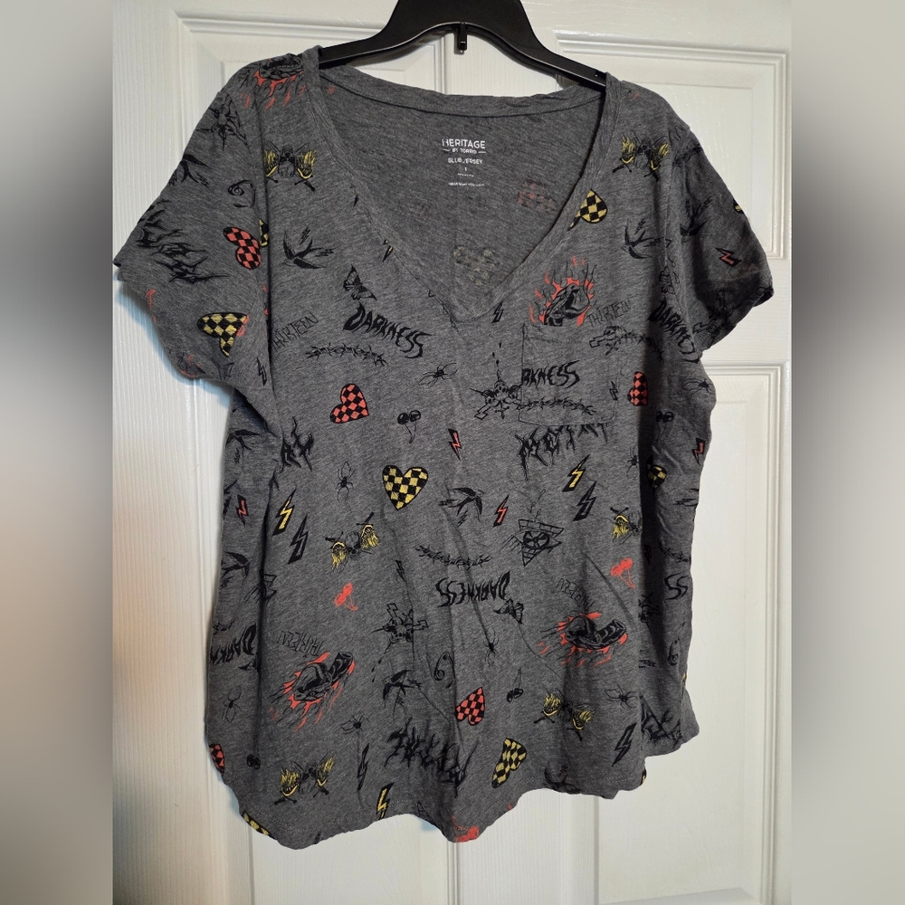 Torrid Gray Graphic Short Sleeve Tee